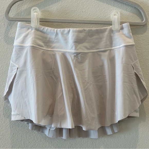 Lululemon Skirt - Picture 2 of 5